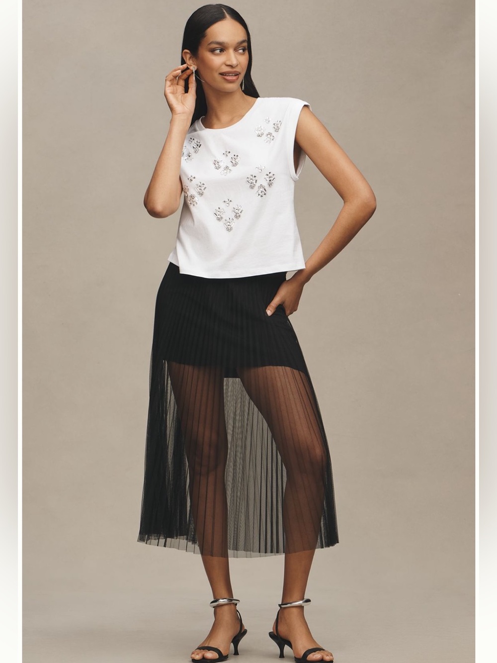 Porridge Anthropologie Embellished Muscle Tee White Sequin Floral XS